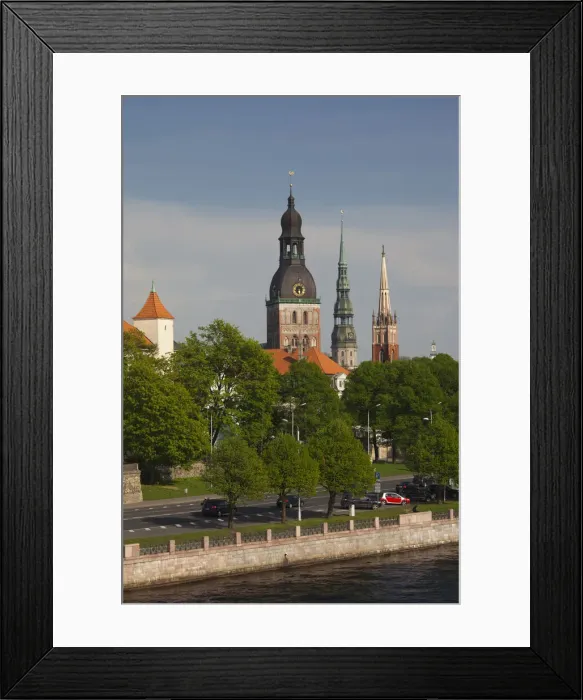 Framed Print : DDE-90036352 Framed Print : DDE-90036352