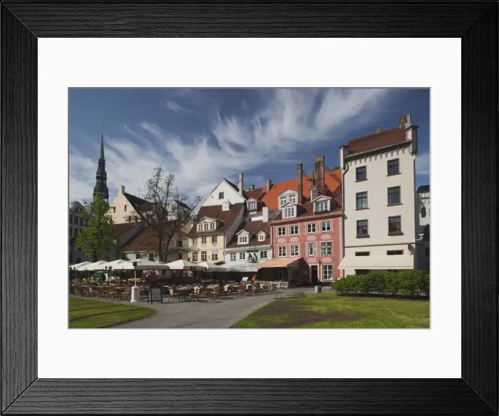 Framed Print : DDE-90036354