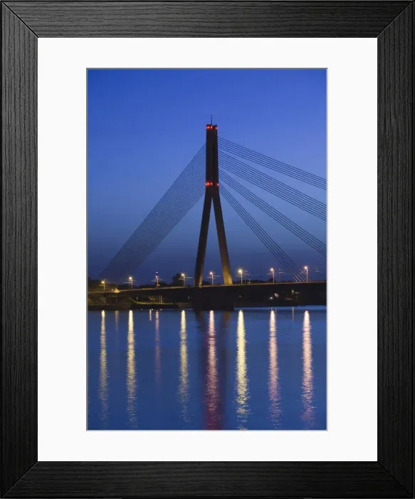 Framed Print : DDE-90036360