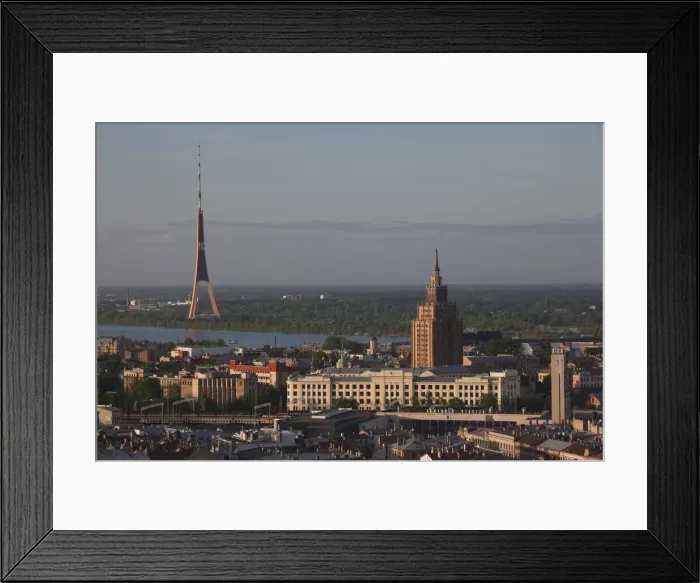 Framed Print : DDE-90036361 Framed Print : DDE-90036361