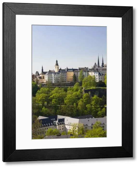 Framed Print : DDE-90036395 Framed Print : DDE-90036395