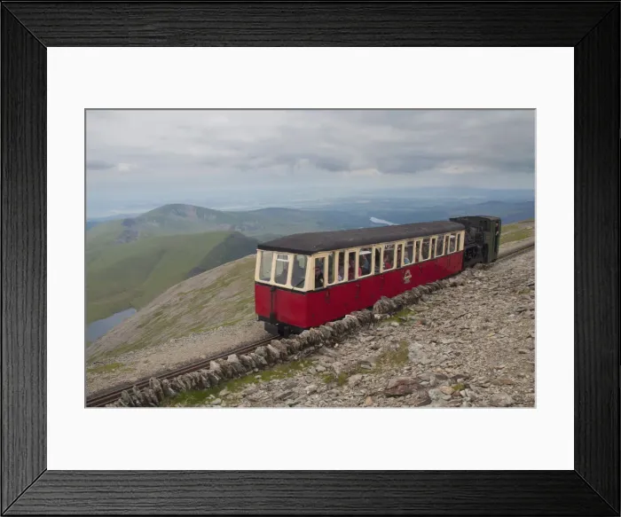Framed Print : DDE-90036437 Framed Print : DDE-90036437