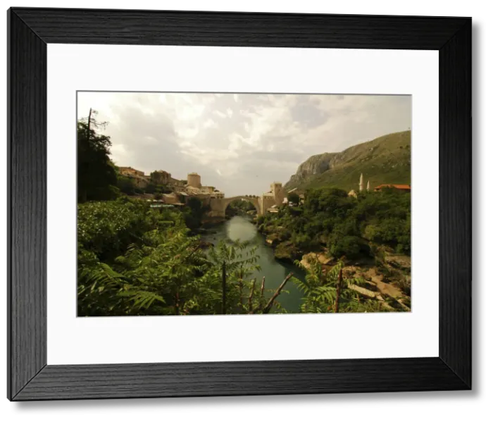 Framed Print : DDE-90036442