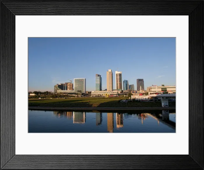 Framed Print : DDE-90036451 Framed Print : DDE-90036451