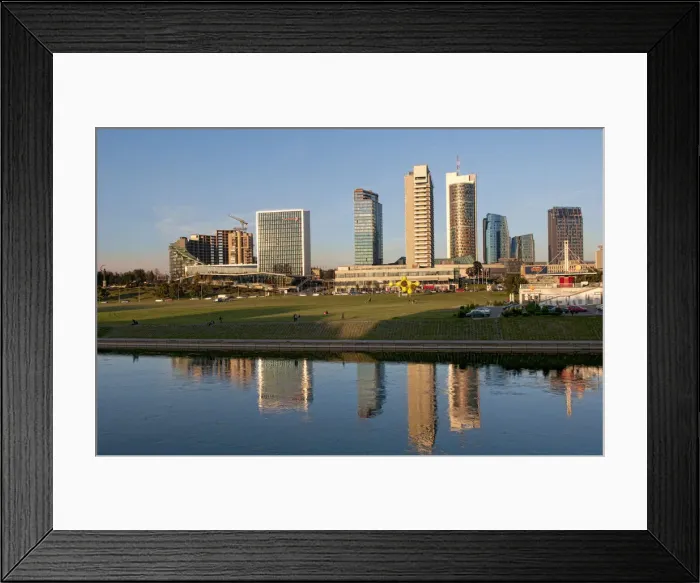Framed Print : DDE-90036452 Framed Print : DDE-90036452