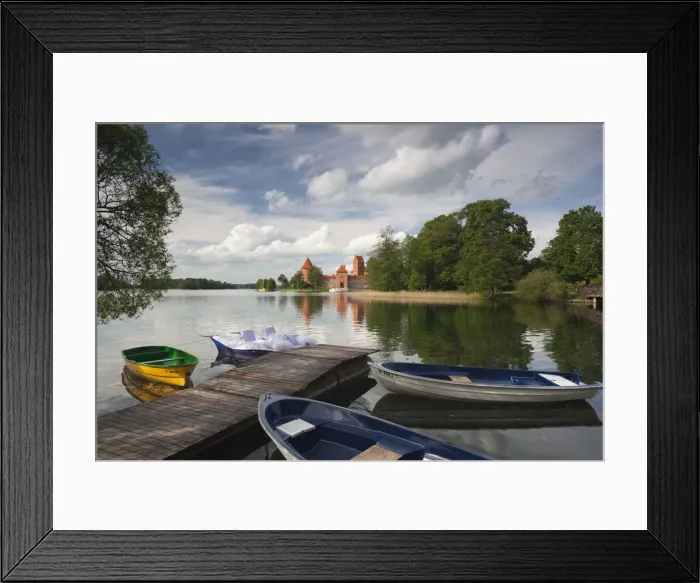 Framed Print : DDE-90036472 Framed Print : DDE-90036472