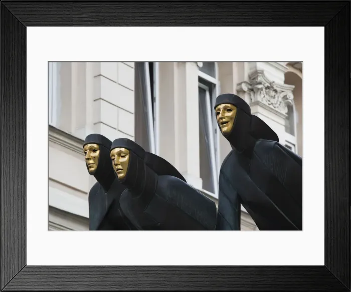 Framed Print : DDE-90036492 Framed Print : DDE-90036492