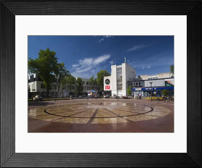Framed Print : DDE-90036507 Framed Print : DDE-90036507