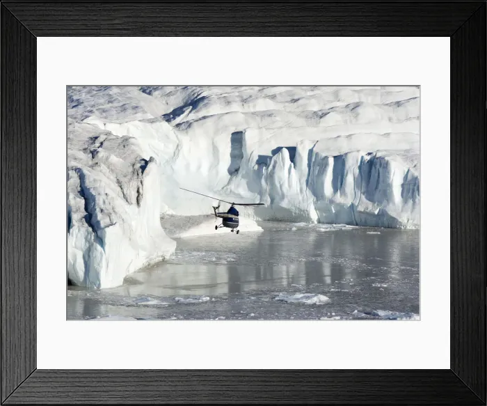 Framed Print : DDE-90036621 Framed Print : DDE-90036621