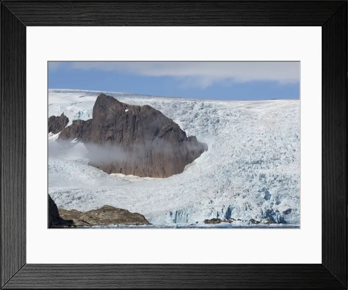 Framed Print : DDE-90036624