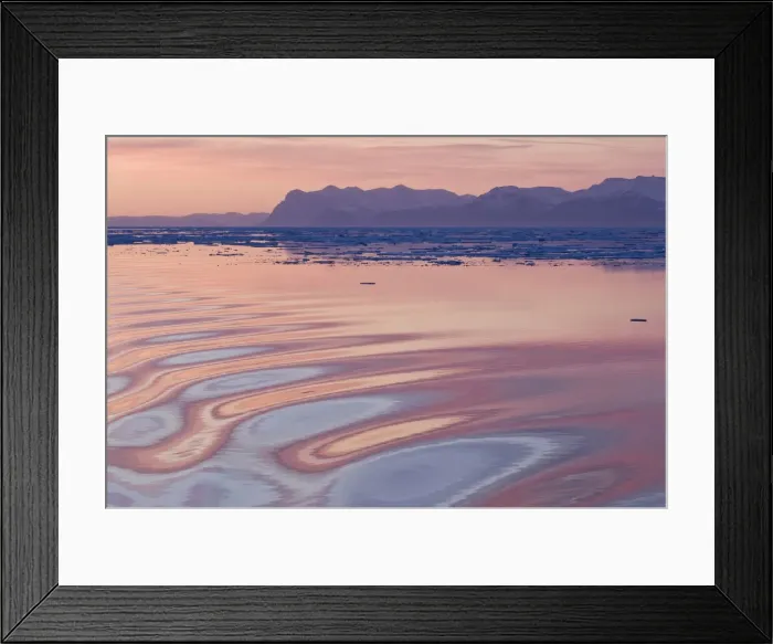 Framed Print : DDE-90036659
