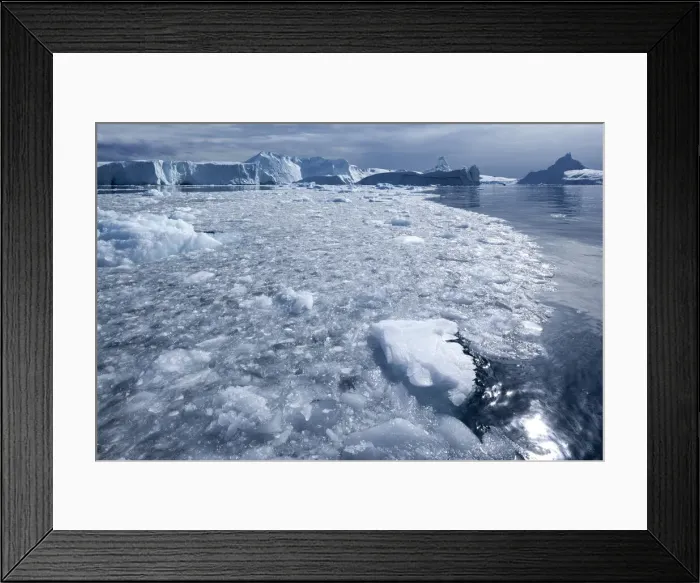Framed Print : DDE-90036692 Framed Print : DDE-90036692