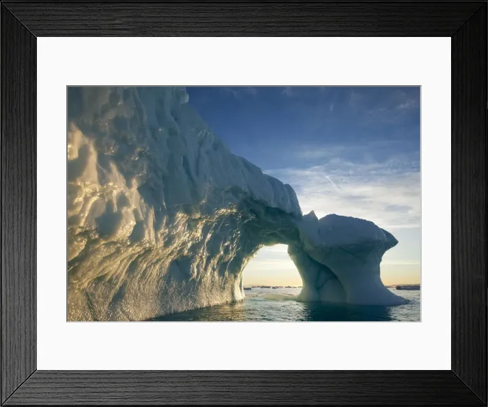 Framed Print : DDE-90036726 Framed Print : DDE-90036726
