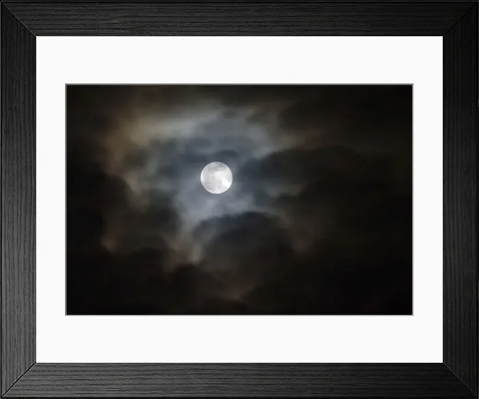 Framed Print : DDE-90037485