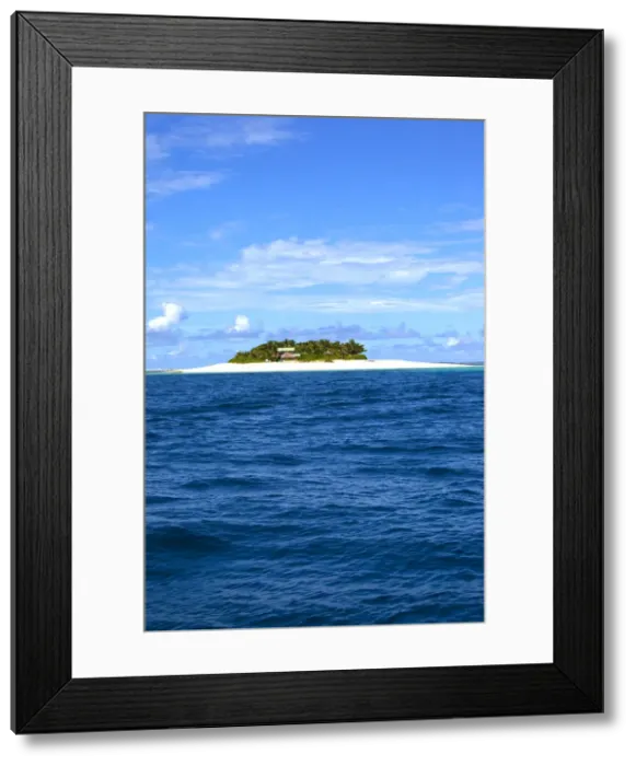 Framed Print : DDE-90037536 Framed Print : DDE-90037536