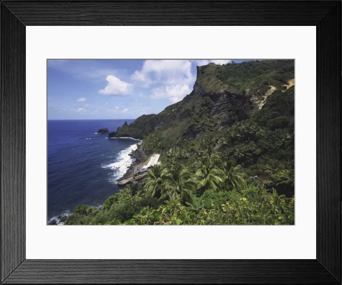 Framed Print : DDE-90037626 Framed Print : DDE-90037626
