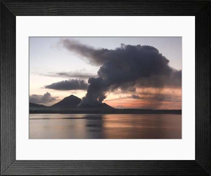 Framed Print : DDE-90037634 Framed Print : DDE-90037634