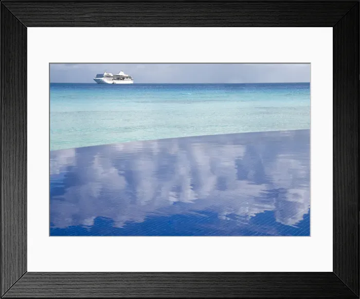 Framed Print : DDE-90037651 Framed Print : DDE-90037651