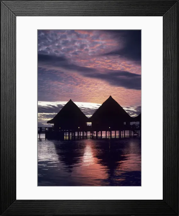Framed Print : DDE-90037703 Framed Print : DDE-90037703