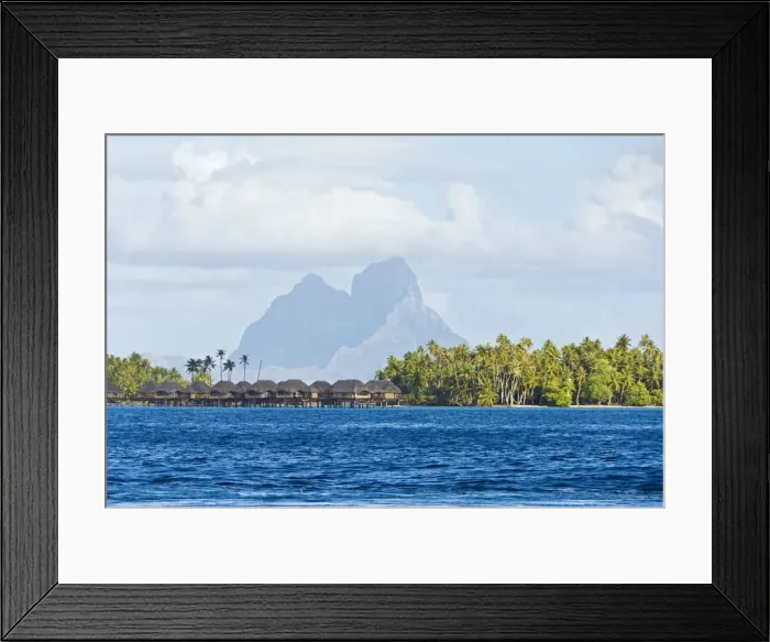 Framed Print : DDE-90037729 Framed Print : DDE-90037729