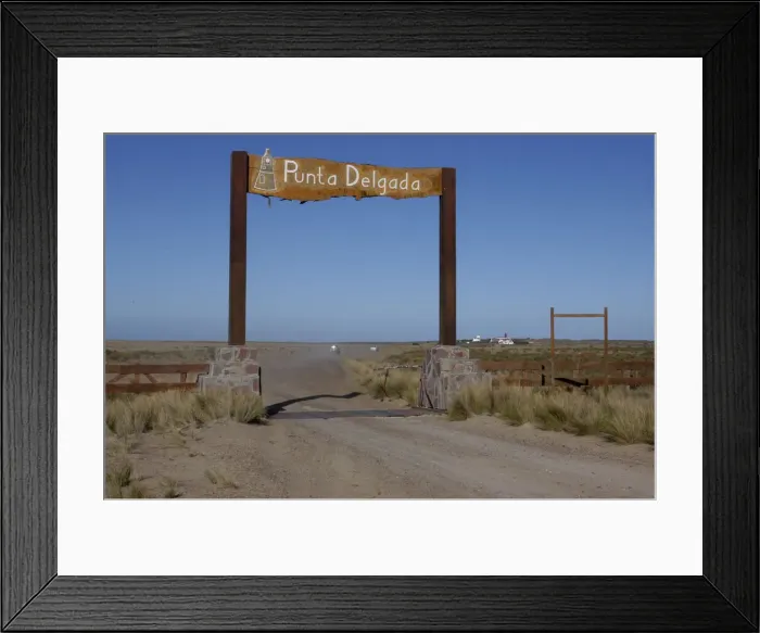 Framed Print : DDE-90037792 Framed Print : DDE-90037792