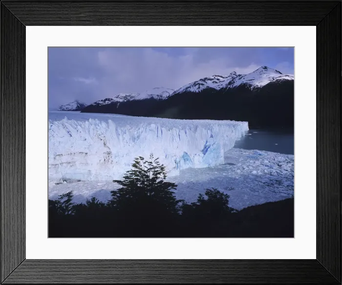 Framed Print : DDE-90037826 Framed Print : DDE-90037826
