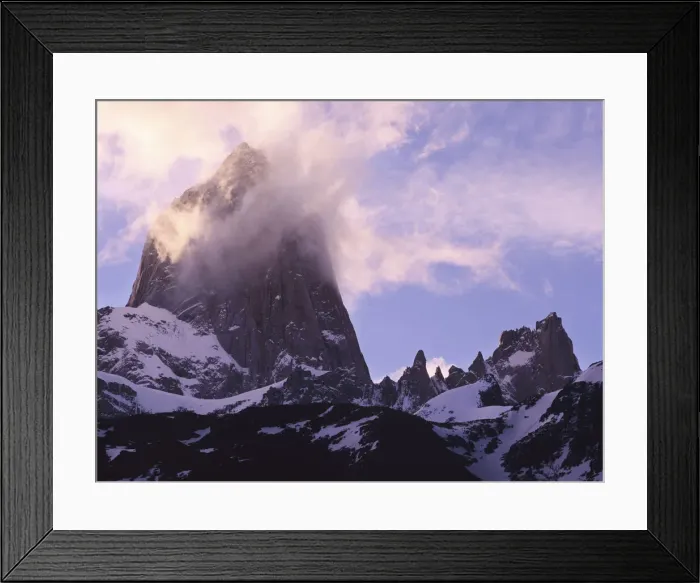 Framed Print : DDE-90037828 Framed Print : DDE-90037828