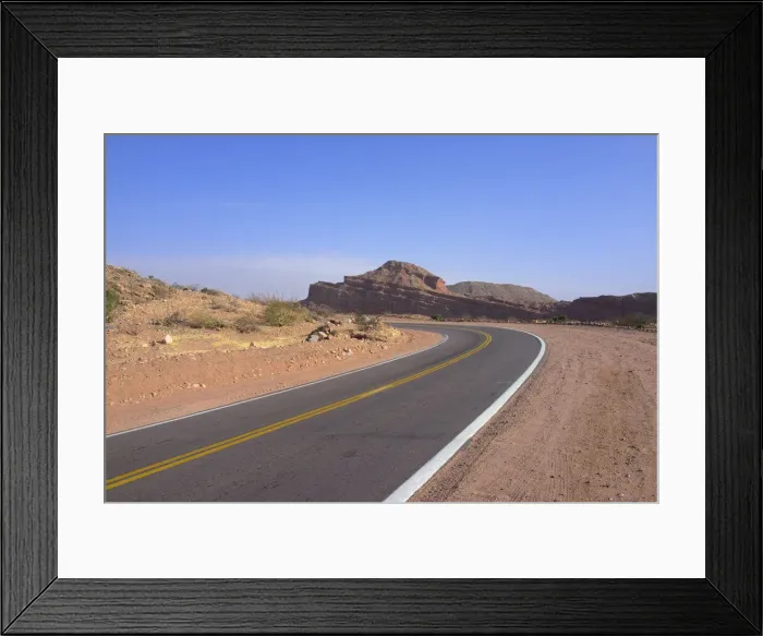 Framed Print : DDE-90037977
