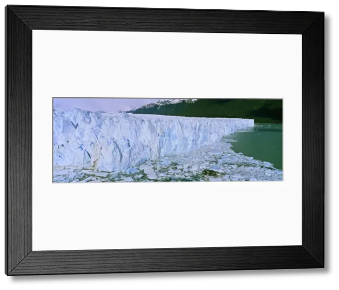 Framed Print : DDE-90038002