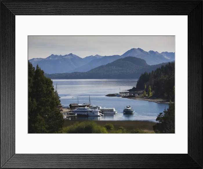 Framed Print : DDE-90038054 Framed Print : DDE-90038054