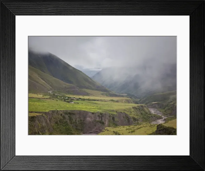 Framed Print : DDE-90038075 Framed Print : DDE-90038075