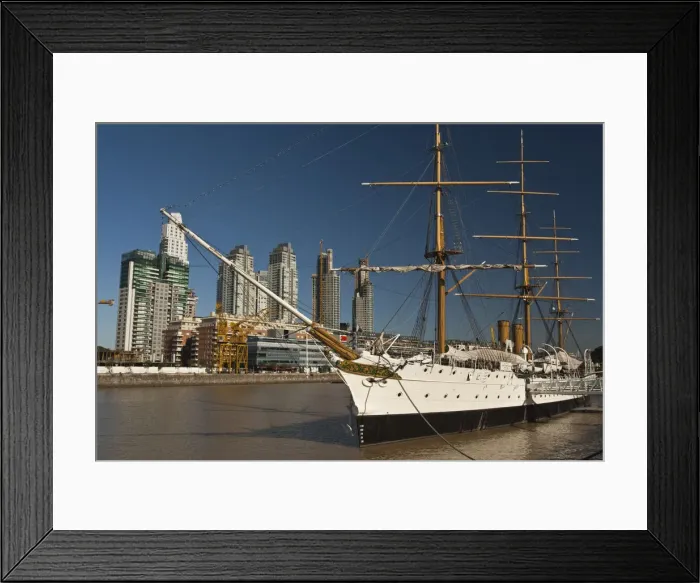 Framed Print : DDE-90038082 Framed Print : DDE-90038082