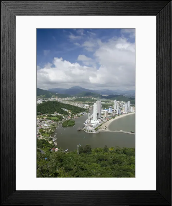 Framed Print : DDE-90038312 Framed Print : DDE-90038312