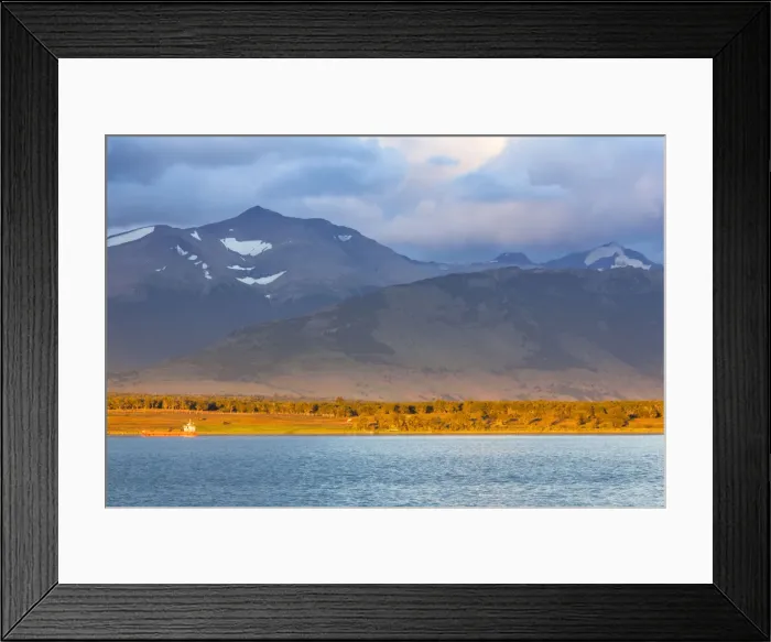 Framed Print : DDE-90038548 Framed Print : DDE-90038548