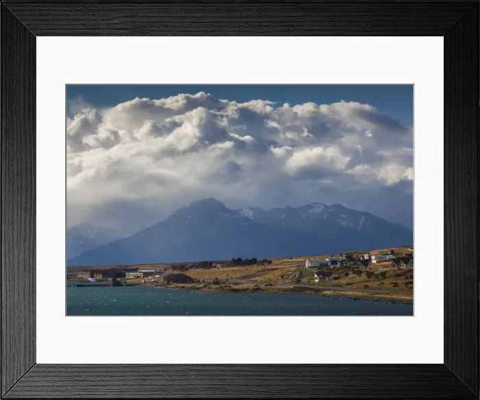 Framed Print : DDE-90038550 Framed Print : DDE-90038550