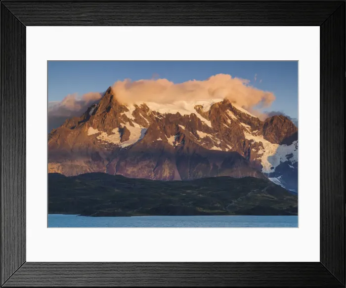 Framed Print : DDE-90038576 Framed Print : DDE-90038576