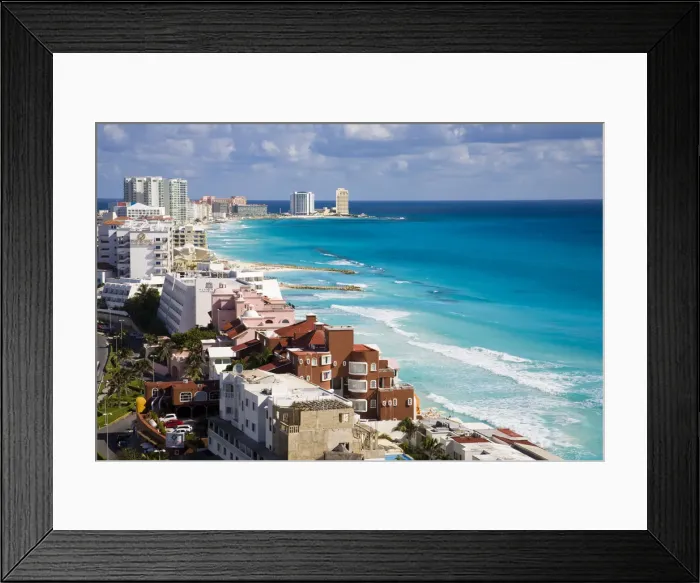 Framed Print : DDE-90038701 Framed Print : DDE-90038701