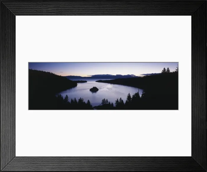 Framed Print : DDE-90038849