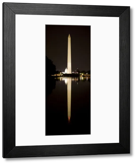 Framed Print : DDE-90038897
