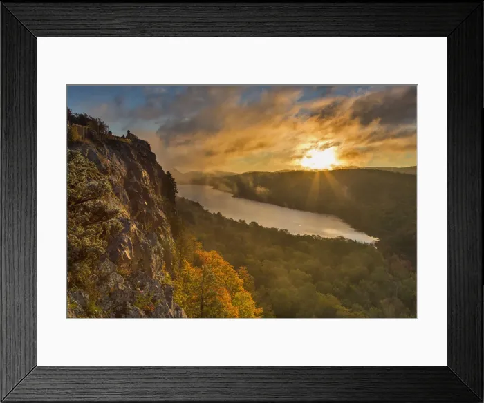Framed Print : DDE-90039106 Framed Print : DDE-90039106