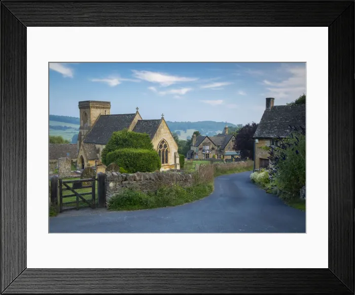 Framed Print : DDE-90182200 Framed Print : DDE-90182200