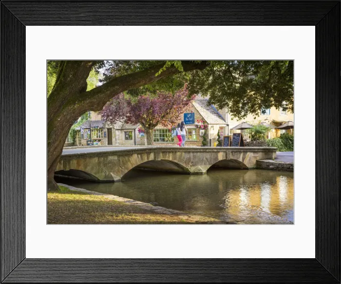 Framed Print : DDE-90182202 Framed Print : DDE-90182202