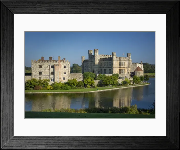Framed Print : DDE-90182240 Framed Print : DDE-90182240