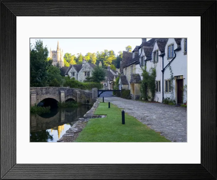 Framed Print : DDE-90197089 Framed Print : DDE-90197089