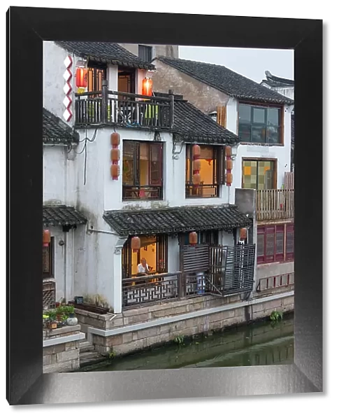 Traditional house along the Grand Canal, Wuxi, Jiangsu Province, China Date: 21-09-2018