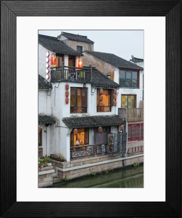 Framed Print : Traditional house along the Grand Canal, Wuxi, Jiangsu Province, China Date: 21-09-2018 Framed Print : Traditional house along the Grand Canal, Wuxi, Jiangsu Province, China Date: 21-09-2018