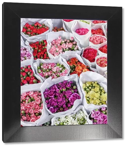 China, Hong Kong. Flower market. Date: 10-04-2018