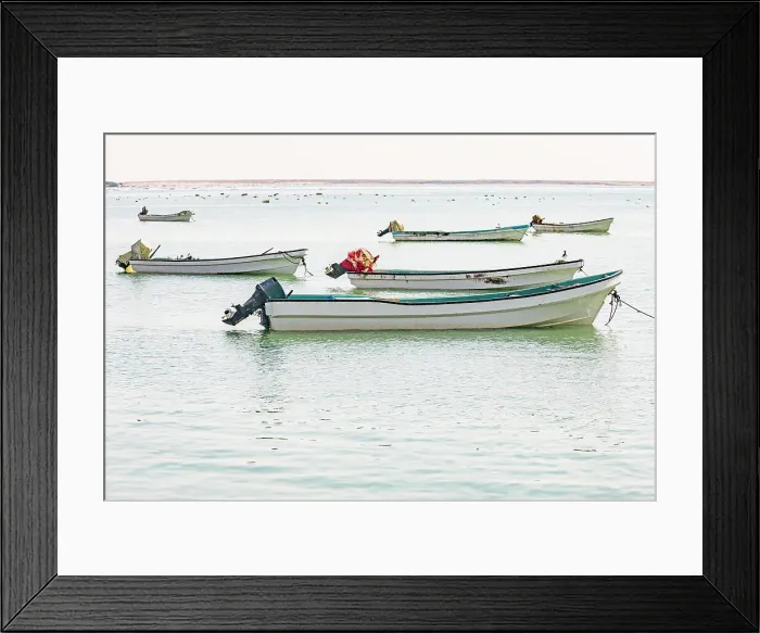 Framed Print : Middle East, Arabian Peninsula, Al Wusta, Mahout. Fishing boats on the Arabian Sea in Oman. Date: 27-10-2019 Framed Print : Middle East, Arabian Peninsula, Al Wusta, Mahout. Fishing boats on the Arabian Sea in Oman. Date: 27-10-2019