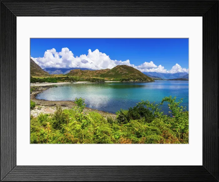 Framed Print : Lake Wanaka, Otago, South Island, New Zealand Date: 01-07-2021