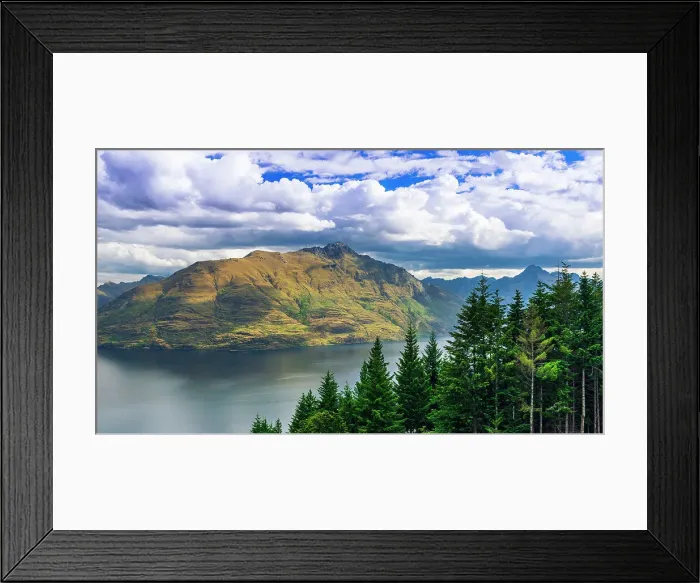 Framed Print : Cecil Peak above Lake Wakatipu, Queenstown, Otago, South Island, New Zealand Date: 01-07-2021 Framed Print : Cecil Peak above Lake Wakatipu, Queenstown, Otago, South Island, New Zealand Date: 01-07-2021